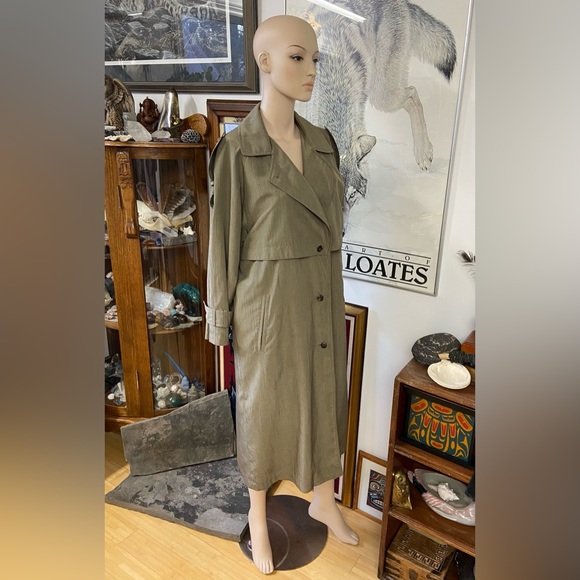 Vintage Grey-Green Shimmery Trench Coat - Picture 11 of 13